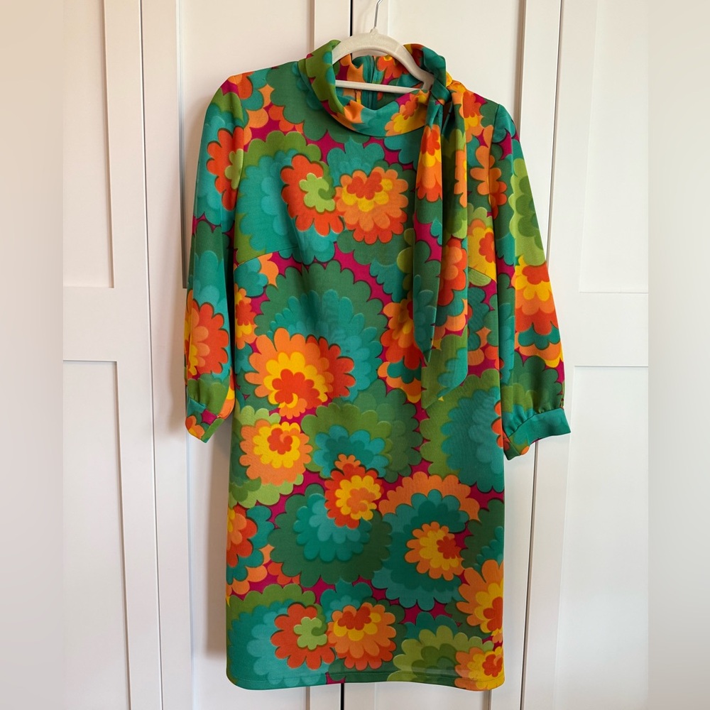 Retro women’s dress